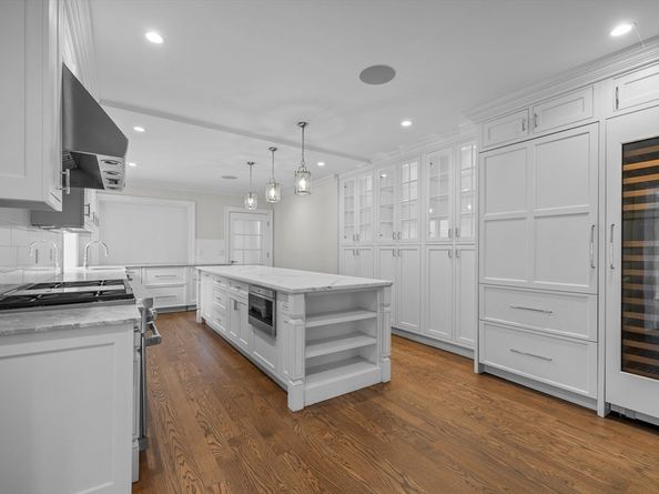 53 Heather Lane, Needham MA 02492
