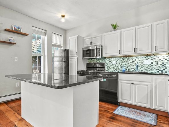 60 Beacon Street 2, Chelsea MA 02150