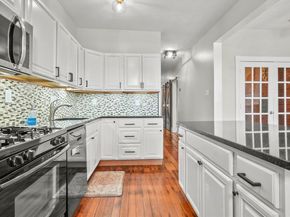 60 Beacon Street 2, Chelsea MA 02150