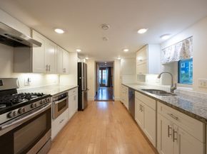 16-18 Beacon Pl, Melrose MA 02176