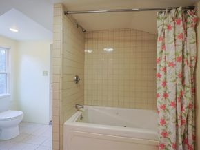 16-18 Beacon Pl, Melrose MA 02176