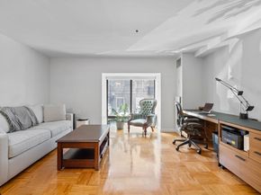 357 Commercial St. 17, Boston MA 02109