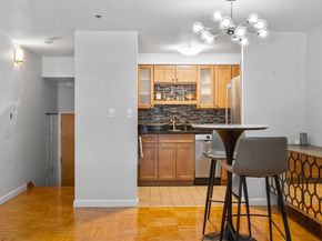 357 Commercial St. 17, Boston MA 02109