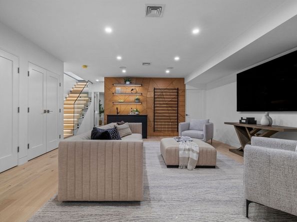 19 Cottage Park, Cambridge MA 02140