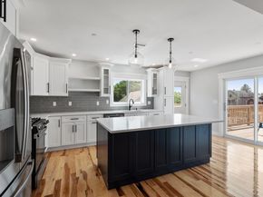 67 Essex St 2, Salem MA 01970