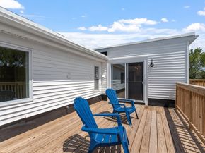 67 Essex St 2, Salem MA 01970