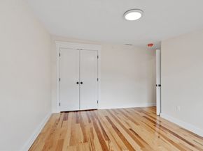 67 Essex St 2, Salem MA 01970