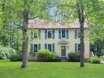 10 Karen Ave