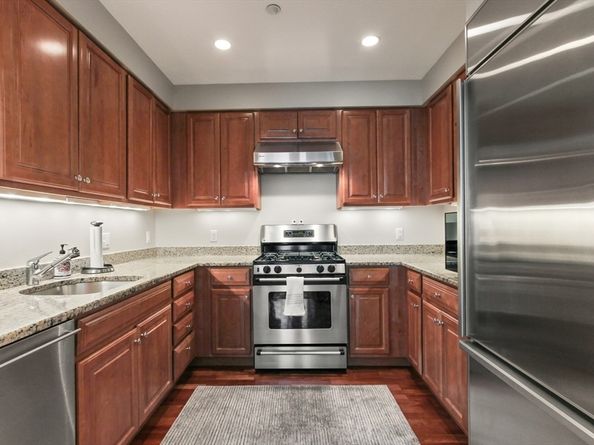 100 Belvidere St 8F, Boston MA 02199