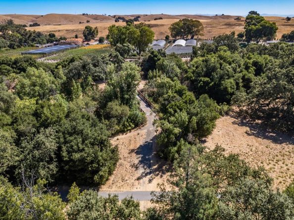 3343 Alpine Road, Portola Valley CA 94028