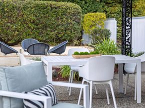 243 Selby Lane, Atherton CA 94027