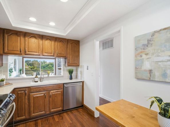 25067 Oakridge Court, Hayward CA 94541