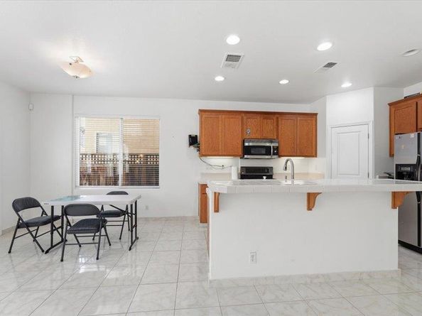 729 Vista Montana Drive, Watsonville CA 95076