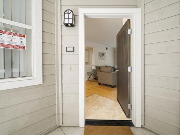 1982 W Bayshore Road 223, East Palo Alto CA 94303