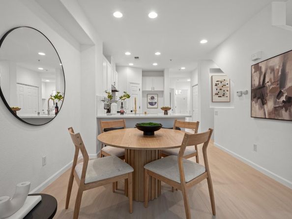 728 City Walk Place 4, Hayward CA 94541