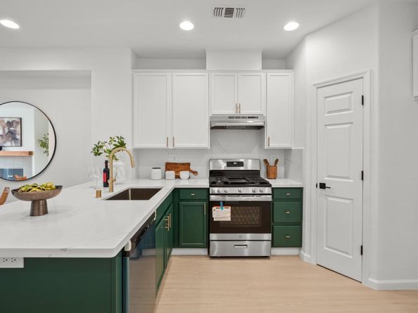 728 City Walk Place 4, Hayward CA 94541