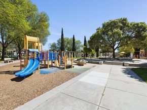 1612 Parkview Green Circle, San Jose CA 95131