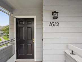 1612 Parkview Green Circle, San Jose CA 95131