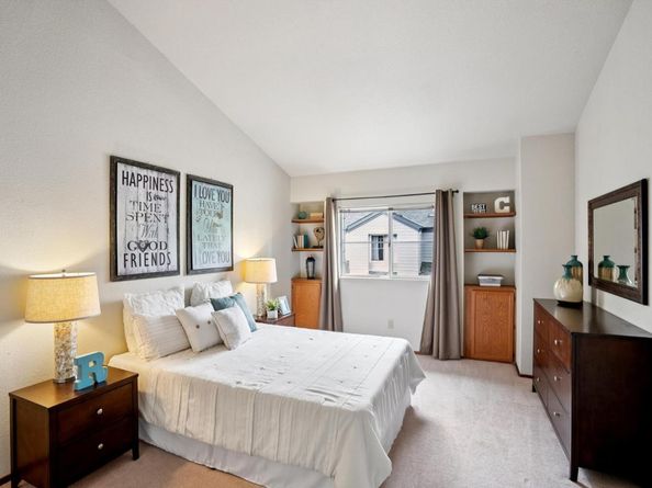 1612 Parkview Green Circle, San Jose CA 95131