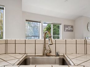 1612 Parkview Green Circle, San Jose CA 95131