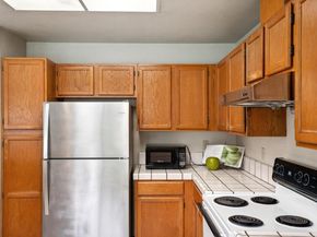 1612 Parkview Green Circle, San Jose CA 95131