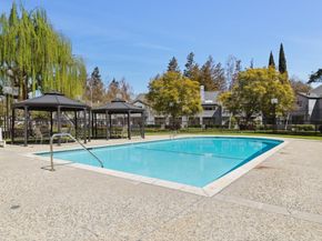 1612 Parkview Green Circle, San Jose CA 95131