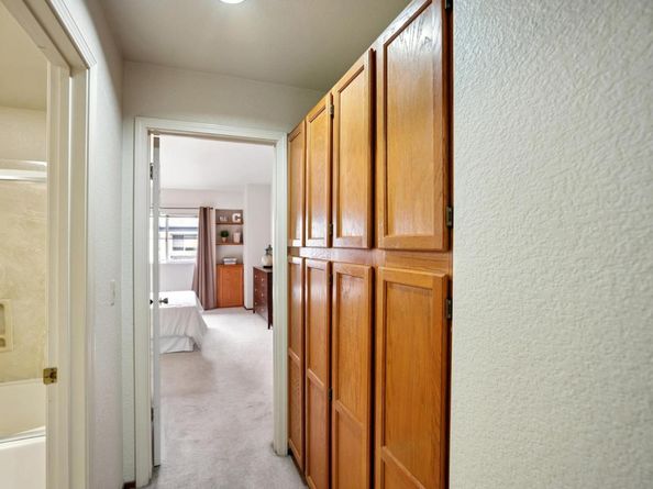 1612 Parkview Green Circle, San Jose CA 95131