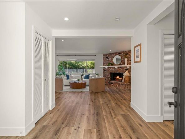 12272 Windsor Court, Los Altos Hills CA 94022