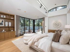 94 YALE Road, Menlo Park CA 94025