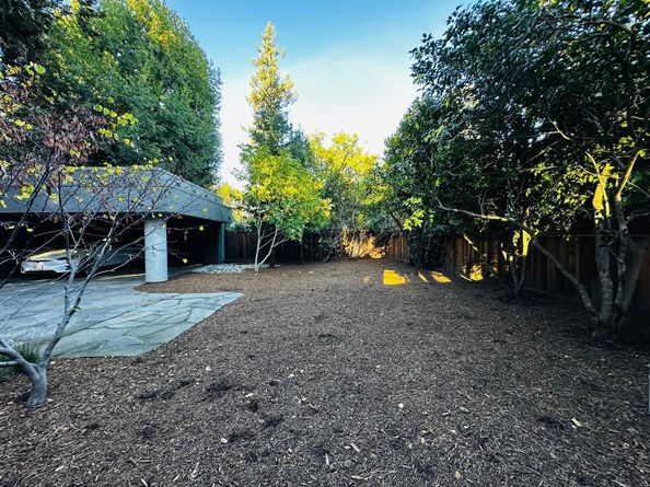 94 YALE Road, Menlo Park CA 94025