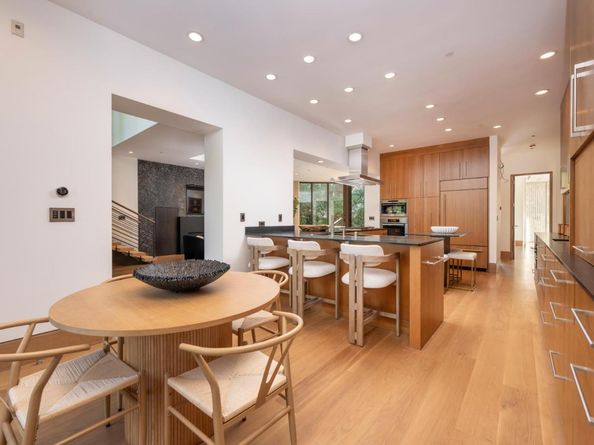 94 YALE Road, Menlo Park CA 94025