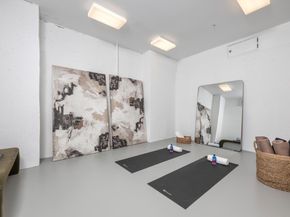 94 YALE Road, Menlo Park CA 94025