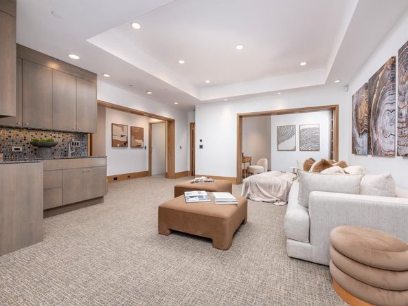 94 YALE Road, Menlo Park CA 94025