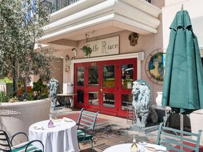 200 Sheridan Avenue 305, Palo Alto CA 94306