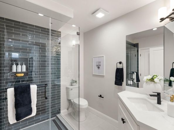 200 Sheridan Avenue 305, Palo Alto CA 94306