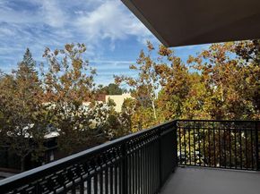 200 Sheridan Avenue 305, Palo Alto CA 94306