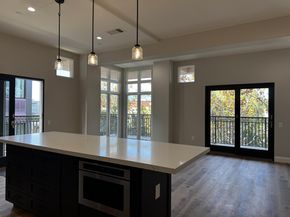 200 Sheridan Avenue 305, Palo Alto CA 94306