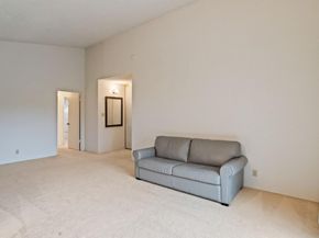 4289 George Avenue 4, San Mateo CA 94403