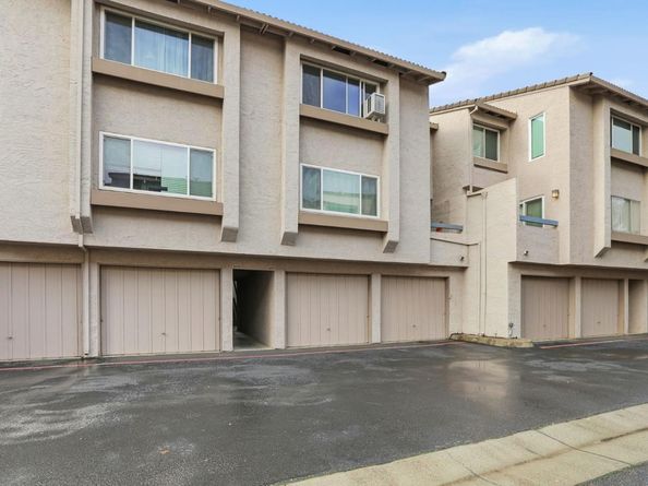 2277 Sun Glory Lane B, San Jose CA 95124