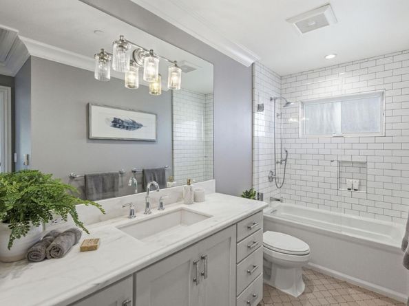 638 Oregon Avenue, San Mateo CA 94402