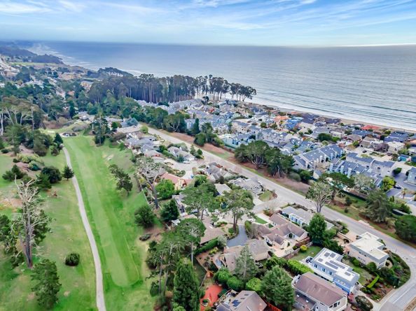 135 Seabreeze Place, Aptos CA 95003