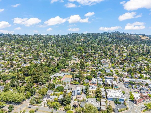 Shattuck, Berkeley CA 94709