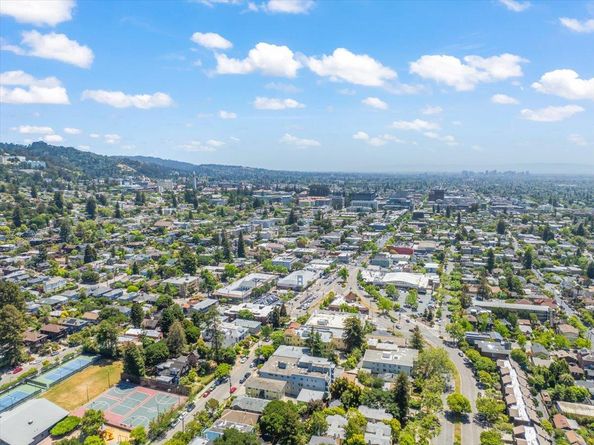 Shattuck, Berkeley CA 94709
