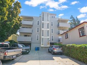 Shattuck, Berkeley CA 94709