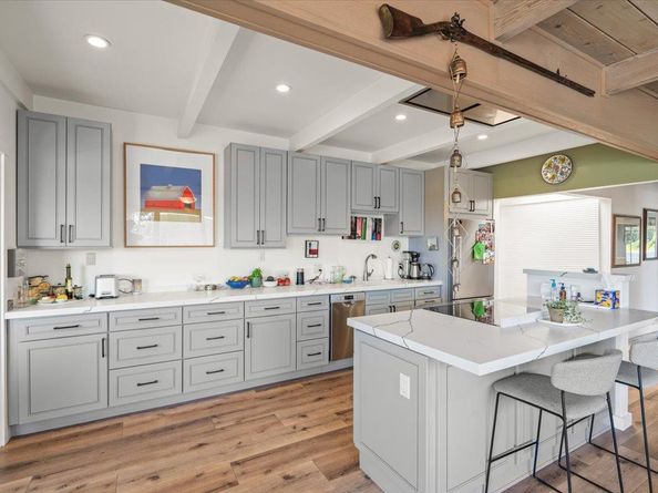 Shattuck, Berkeley CA 94709