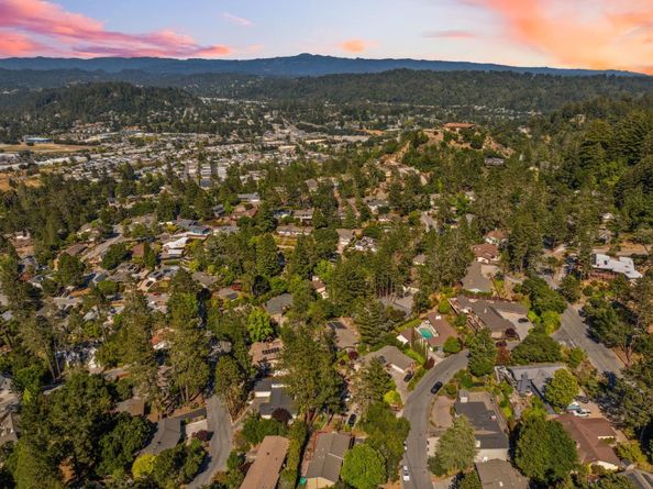 112 Alto Sol Court, Scotts Valley CA 95066