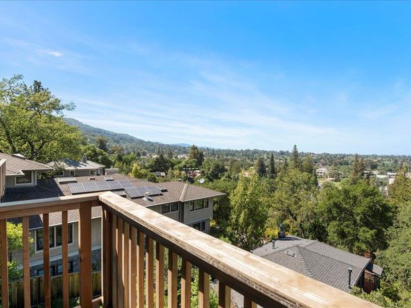 25 Grove Street, Los Gatos CA 95030
