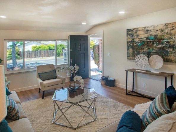 1598 Hallbrook Drive, San Jose CA 95118