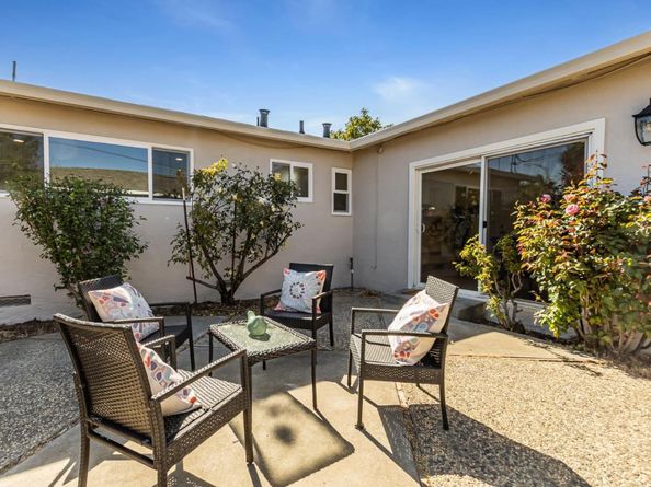 1598 Hallbrook Drive, San Jose CA 95118