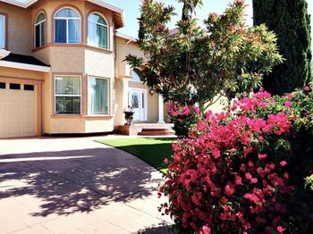11080 Canyon Drive